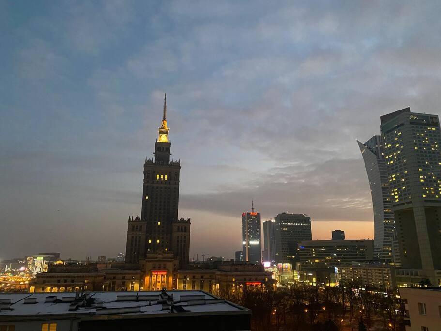 New Apartment With Magnificent View Varsavia Esterno foto