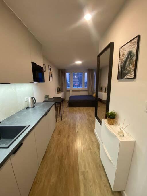 New Apartment With Magnificent View Varsavia Esterno foto